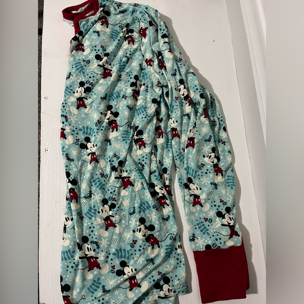 Little Sleepies Disney Mickey Winter
Wonderland Women's Bamboo
Viscose PajamaTop